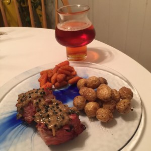 prosciutto wrapped pork tenderloin with black peppercorn sauce